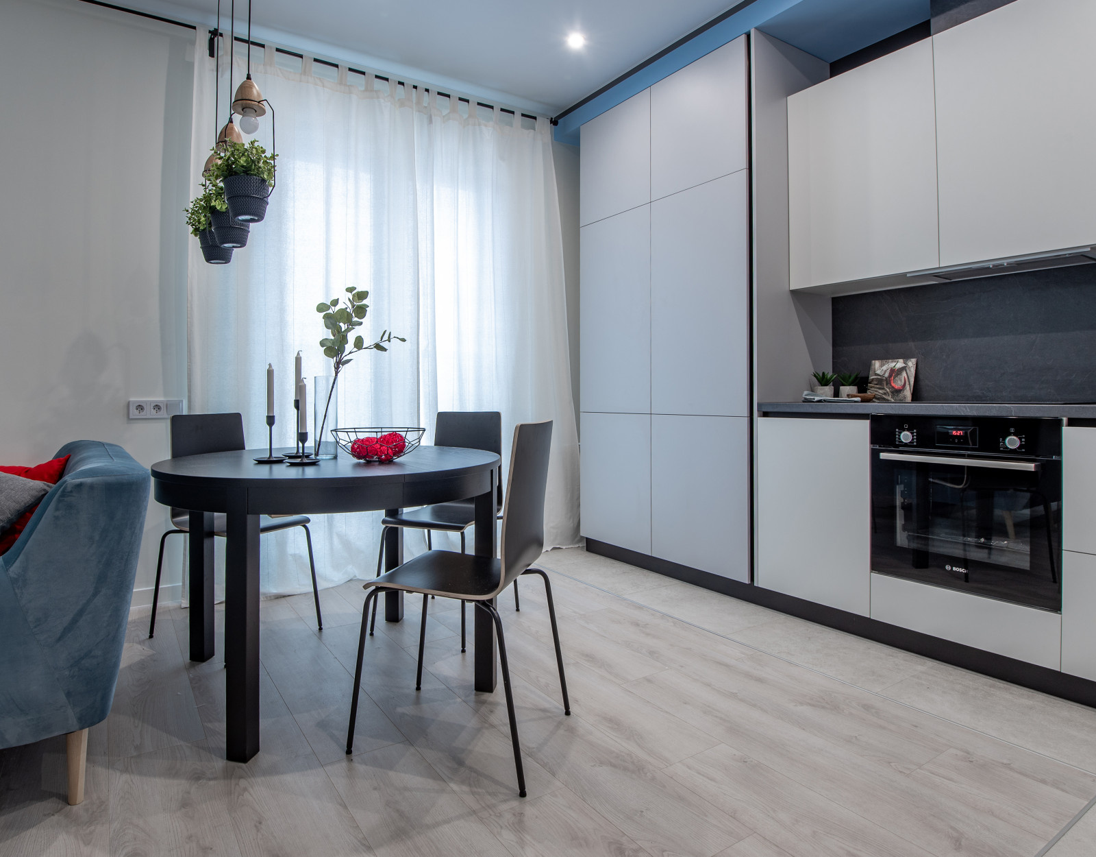 Компакт Хауз