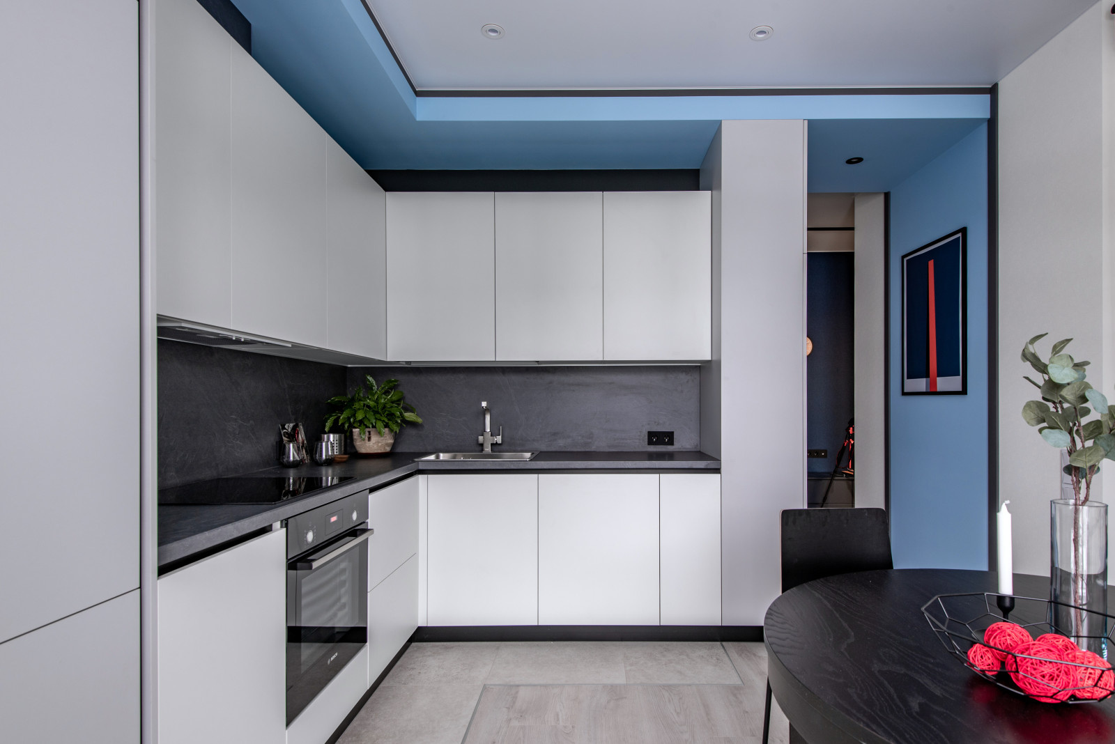 Компакт Хауз