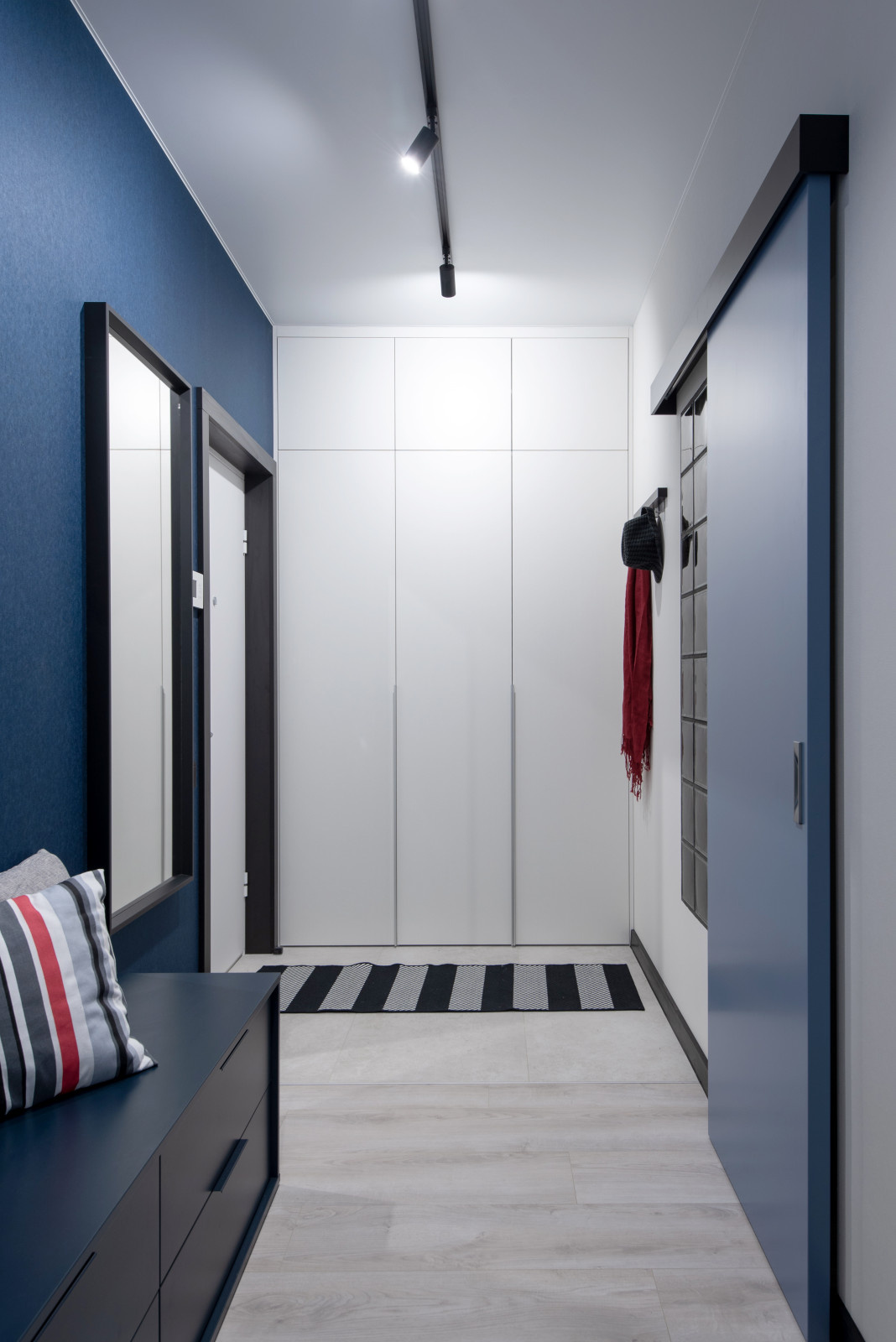 Компакт Хауз