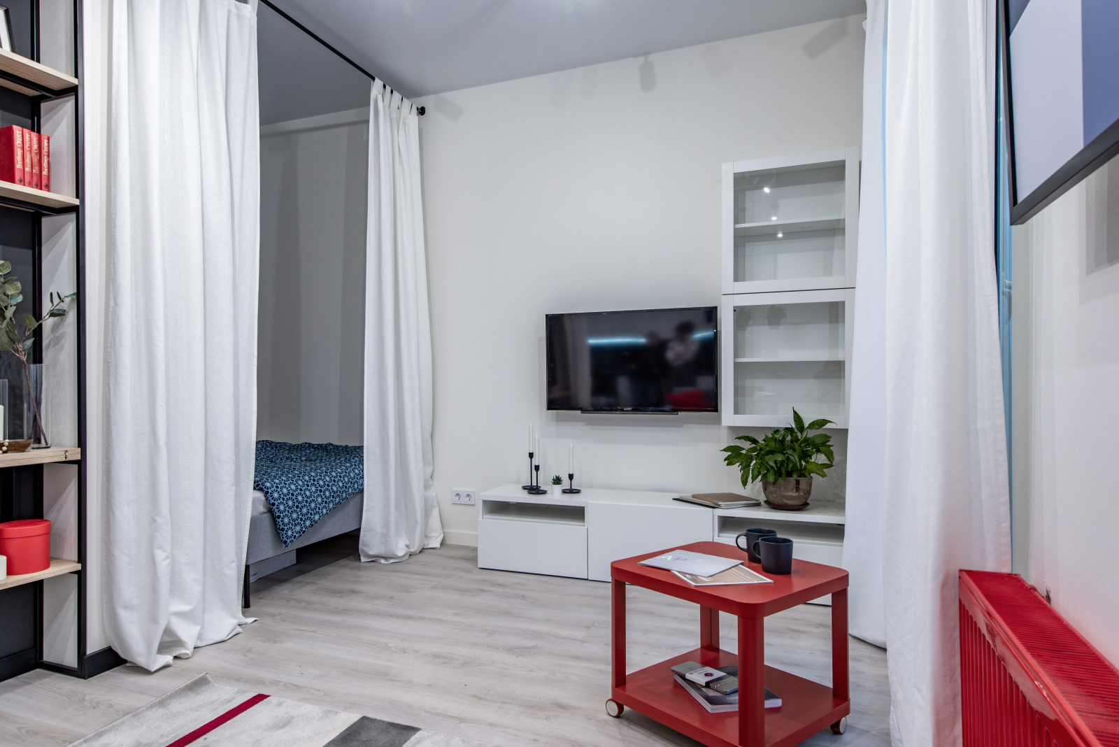 Компакт Хауз