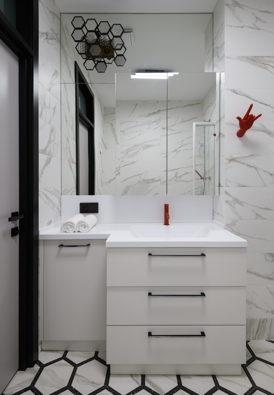 Минимализм с акцентом