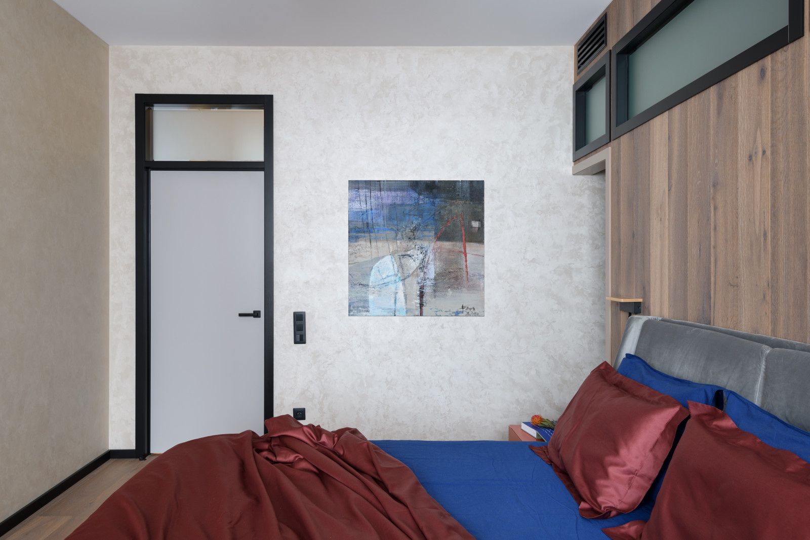 Минимализм с акцентом