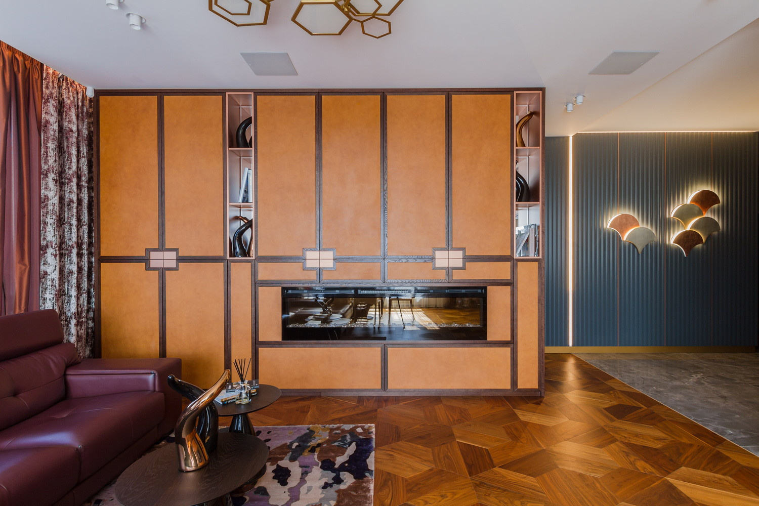 Голливудский гламур в центре Нижнего