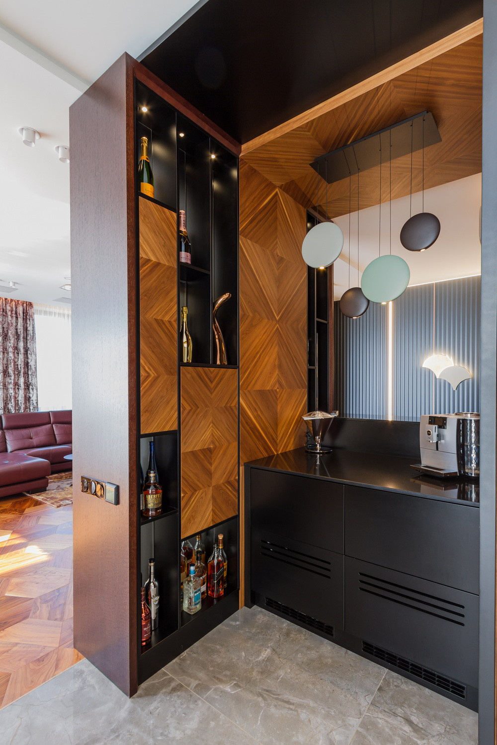 Голливудский гламур в центре Нижнего