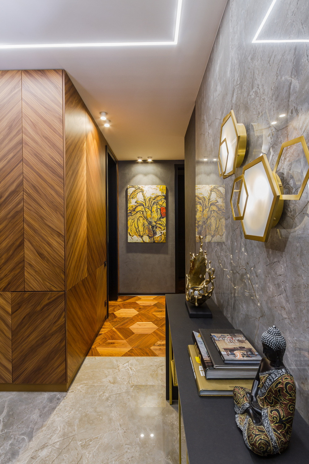 Голливудский гламур в центре Нижнего