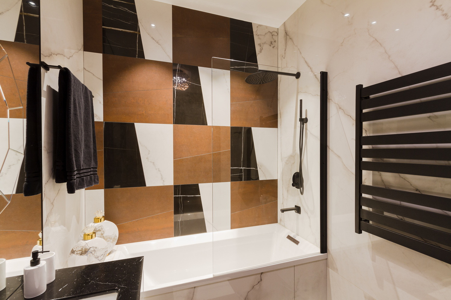 Голливудский гламур в центре Нижнего