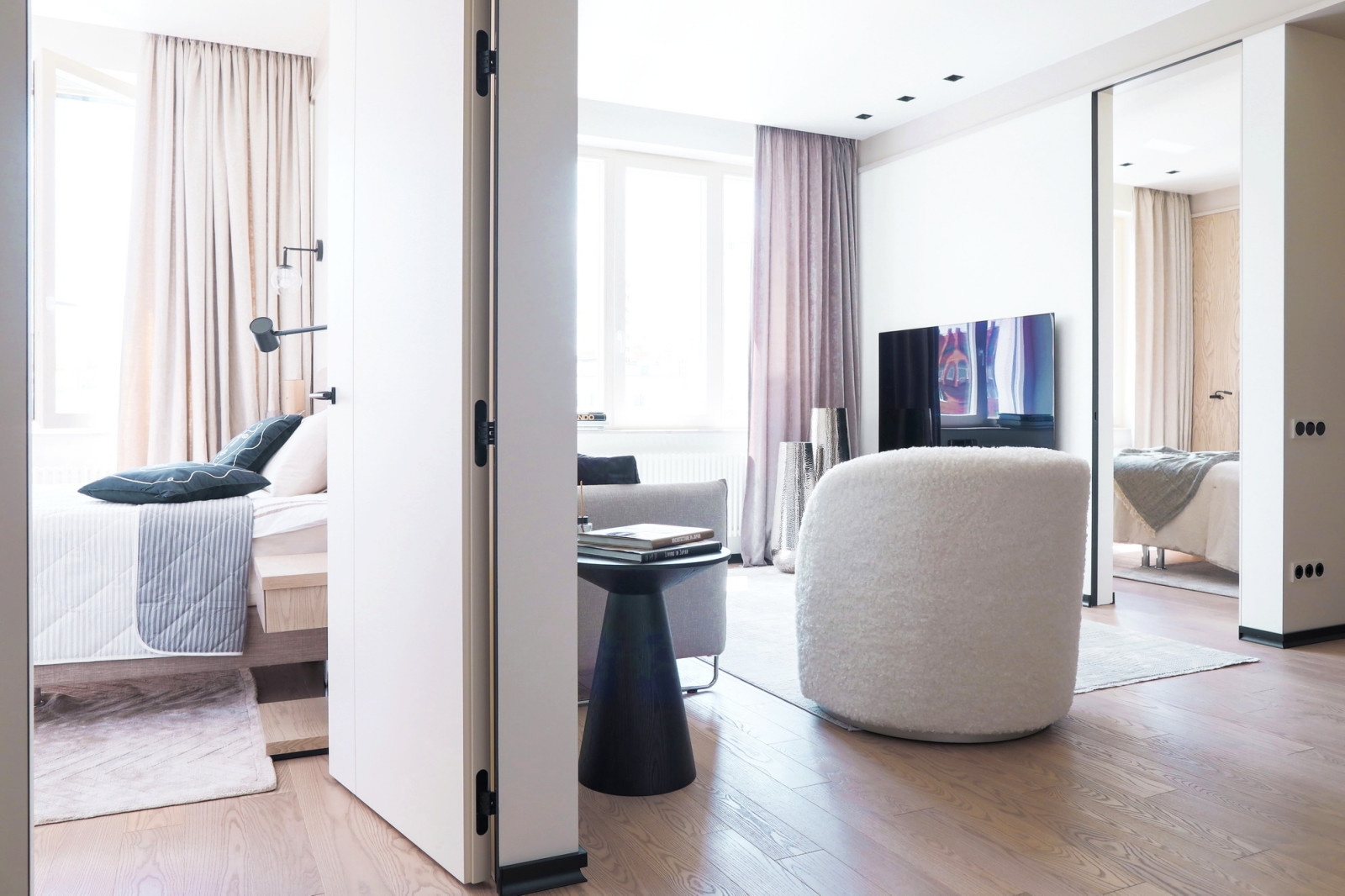 Белая квартира.