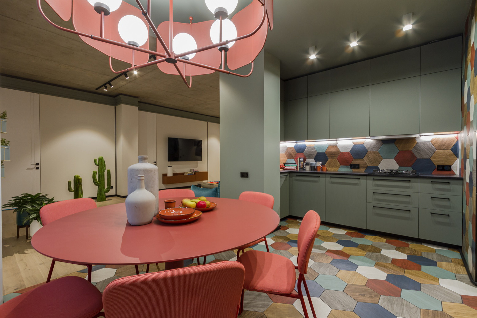 Яркий Нижний.