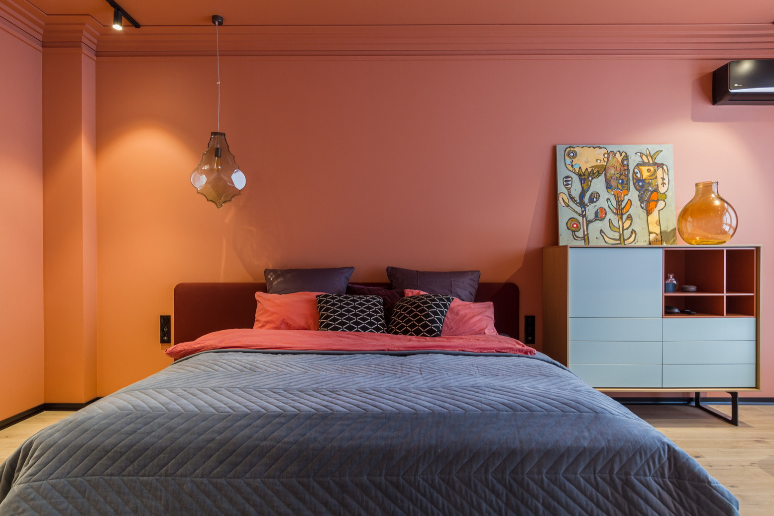 Яркий Нижний.