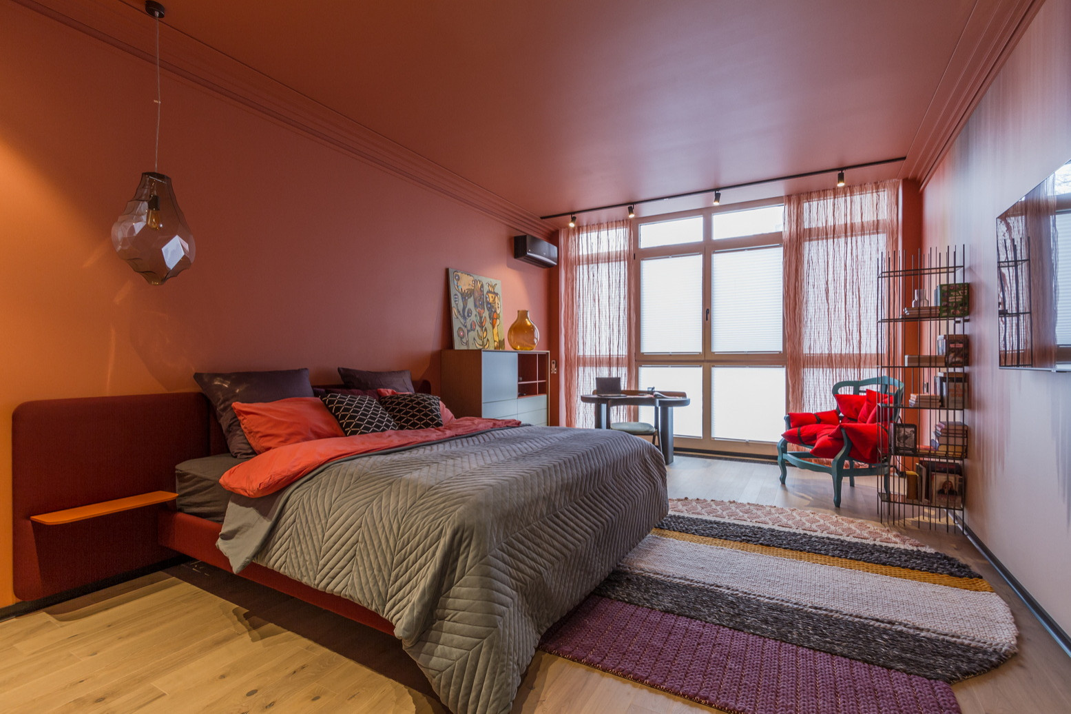 Яркий Нижний.