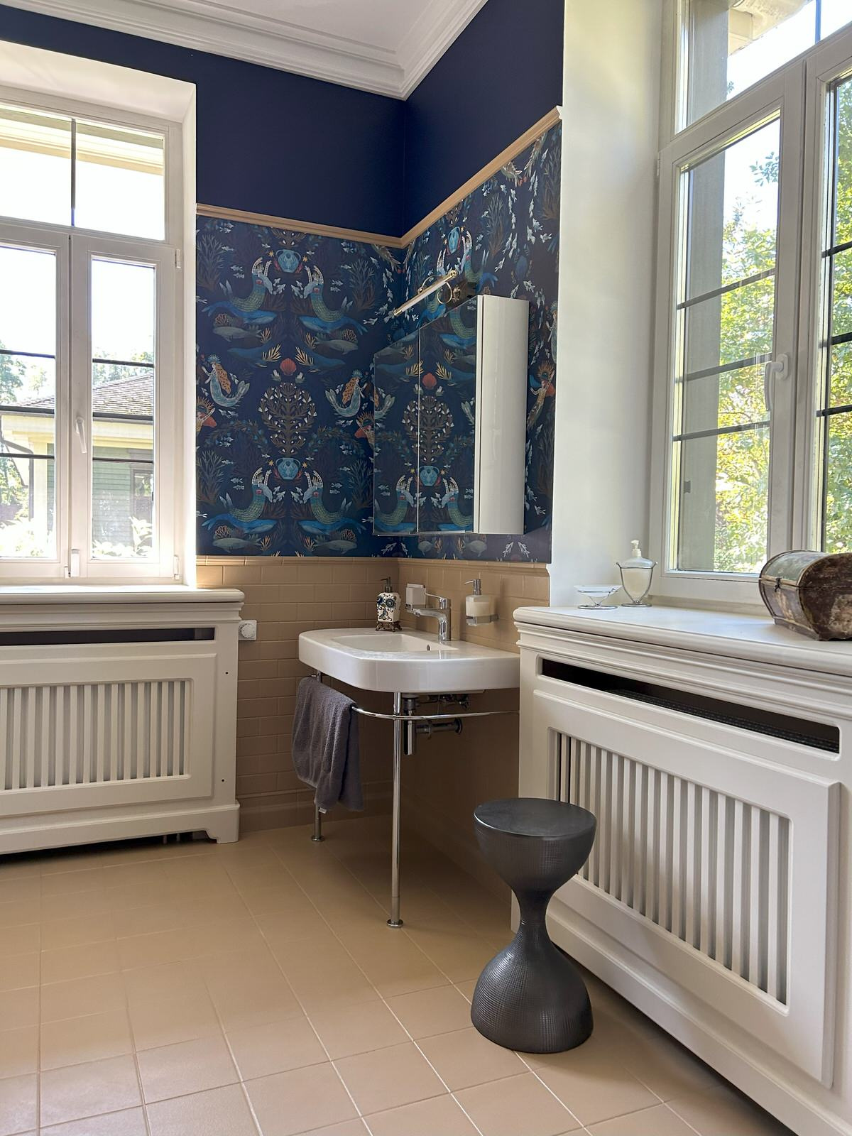 Замена мебели в загородном доме