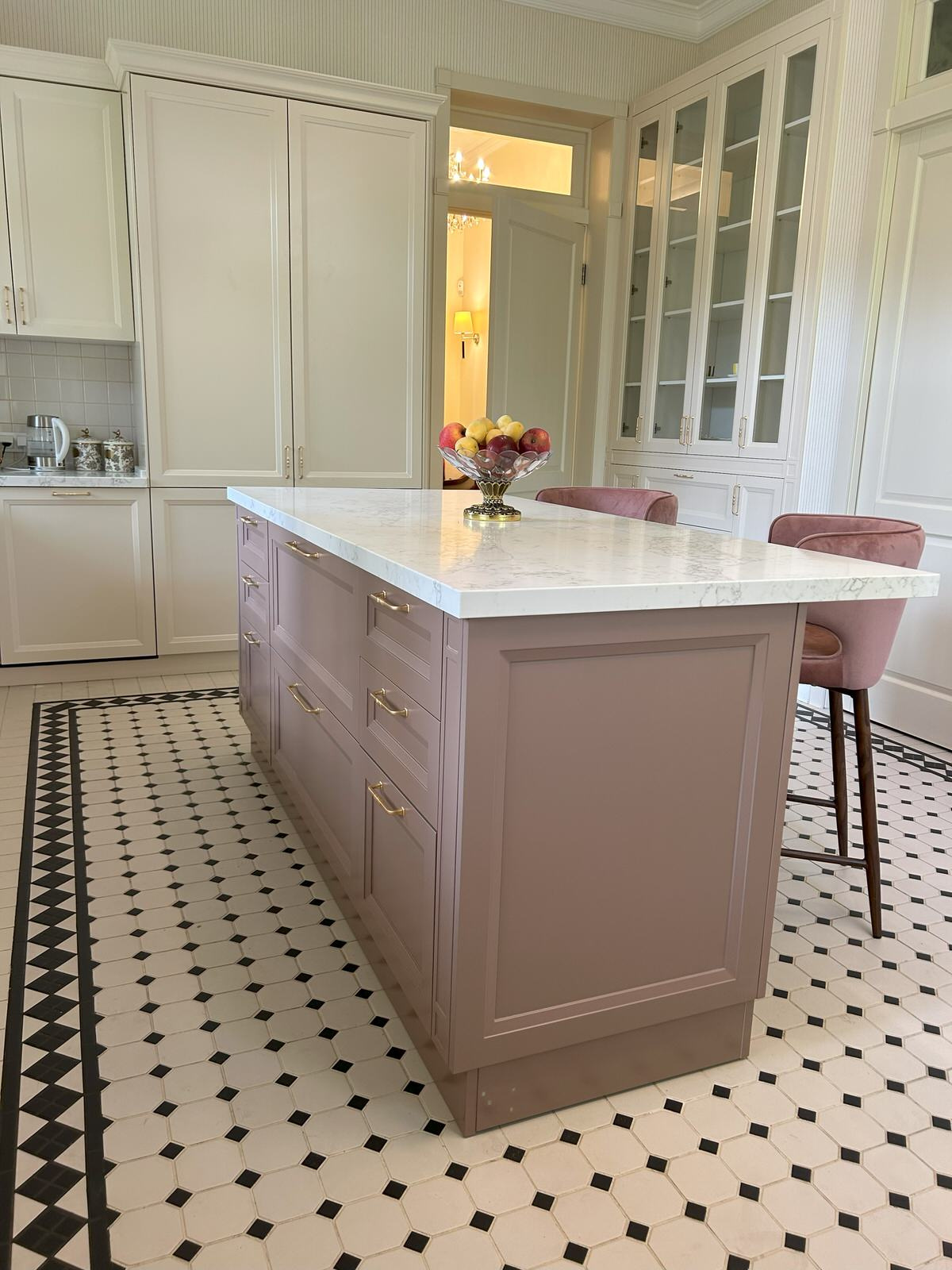 Замена мебели в загородном доме - Кухня