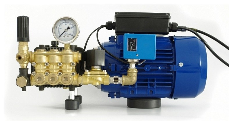 Как правильно: Организовать туман в саду