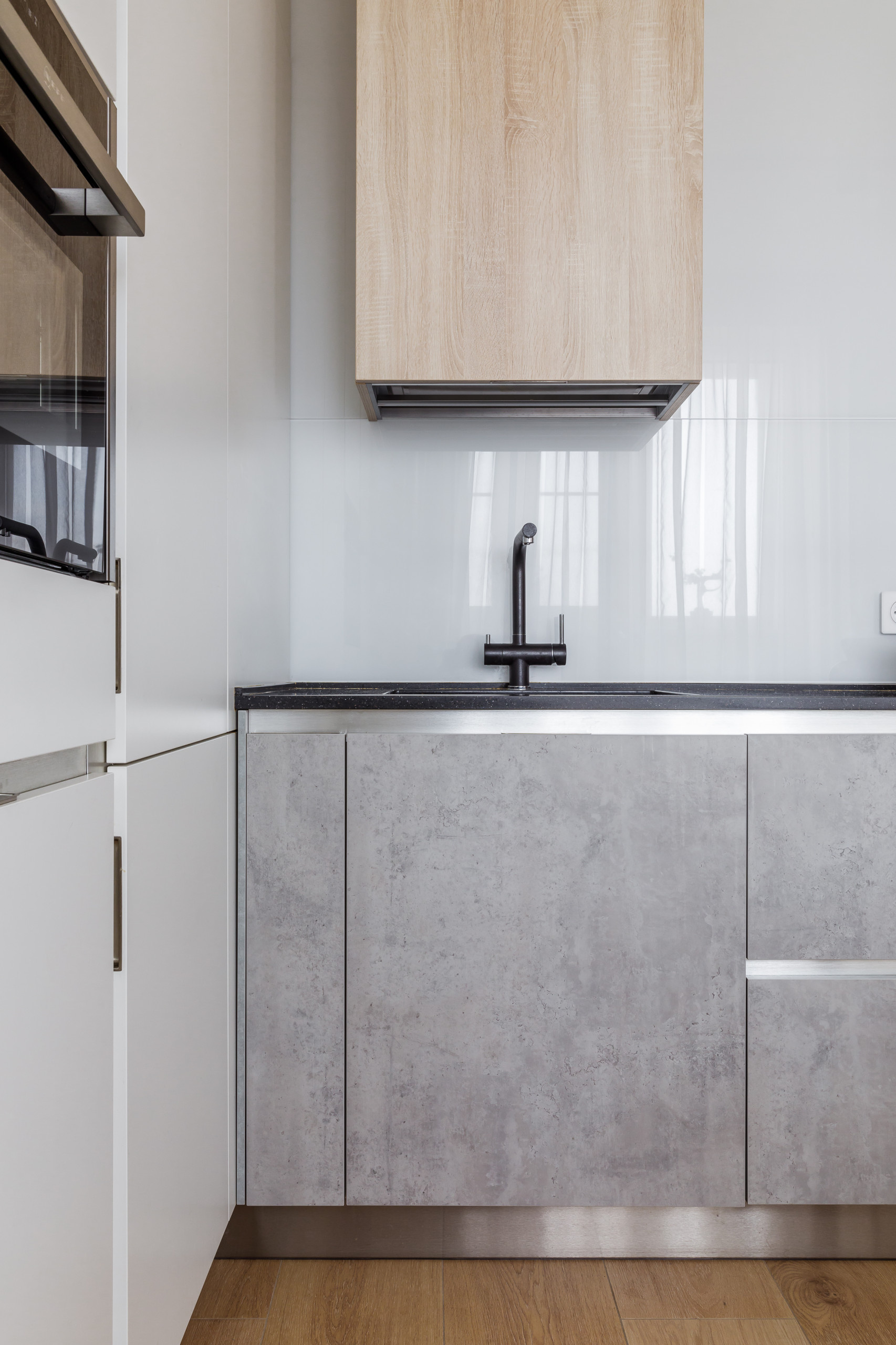 Проект недели: Угловая кухня с «кактусницей»