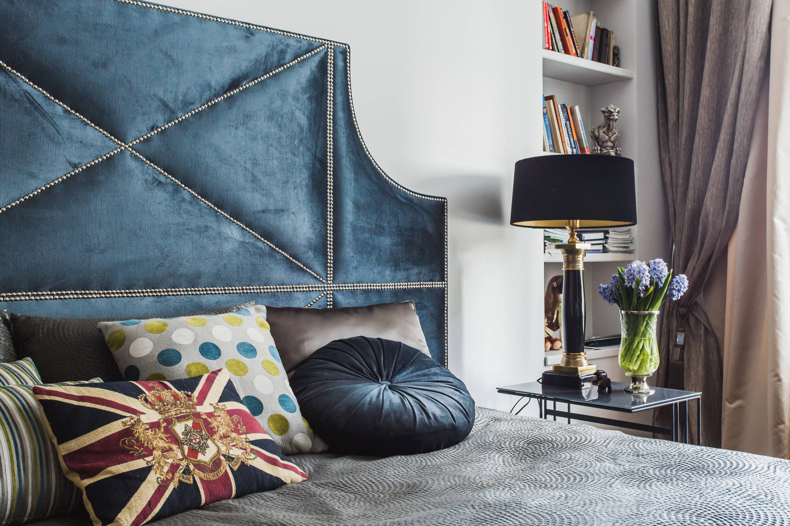 Хороший вопрос: Бархатная обивка для мебели — как выбрать?