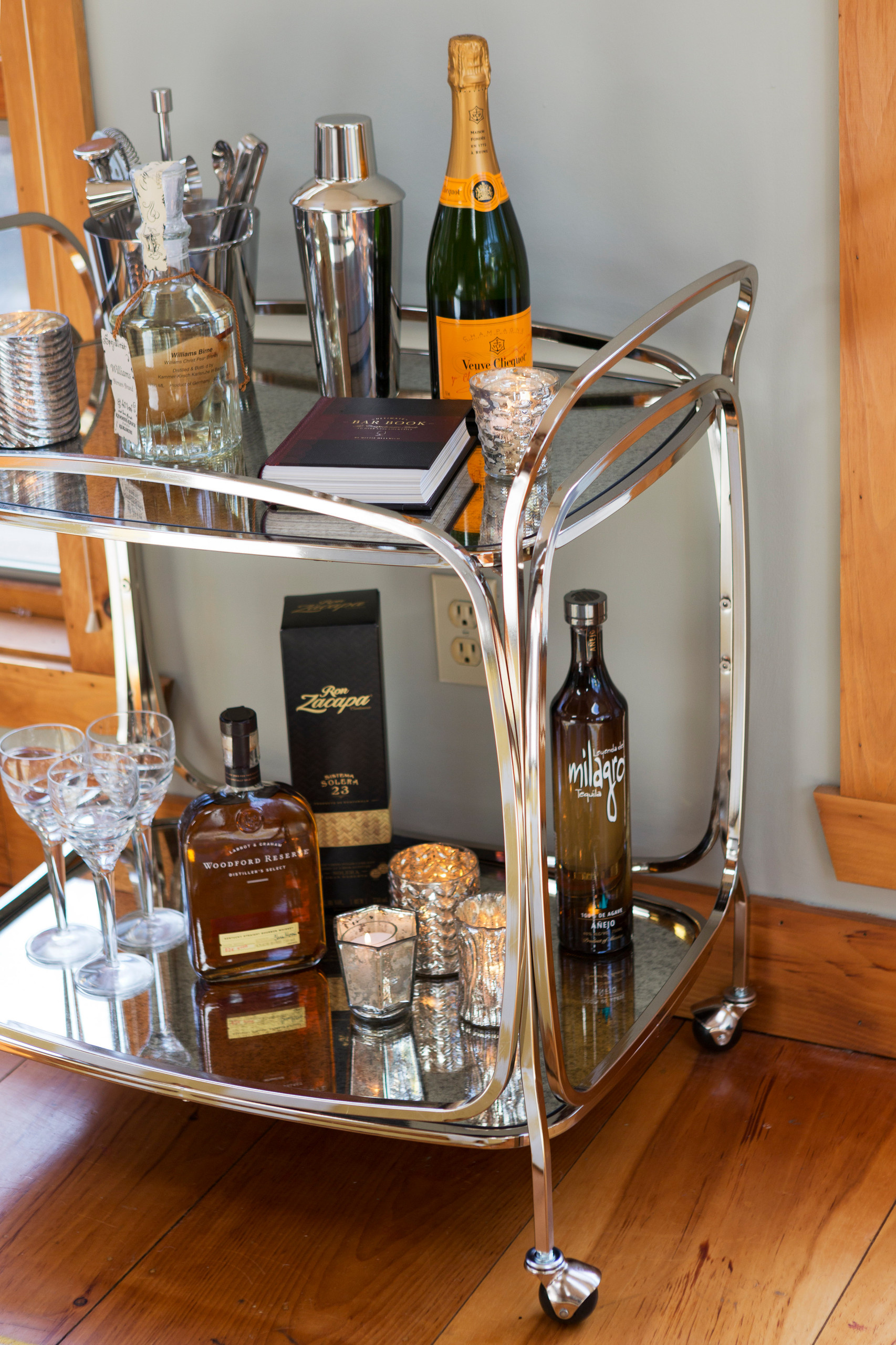 Дзинь-ля-ля: Пьем пиво из винного бокала