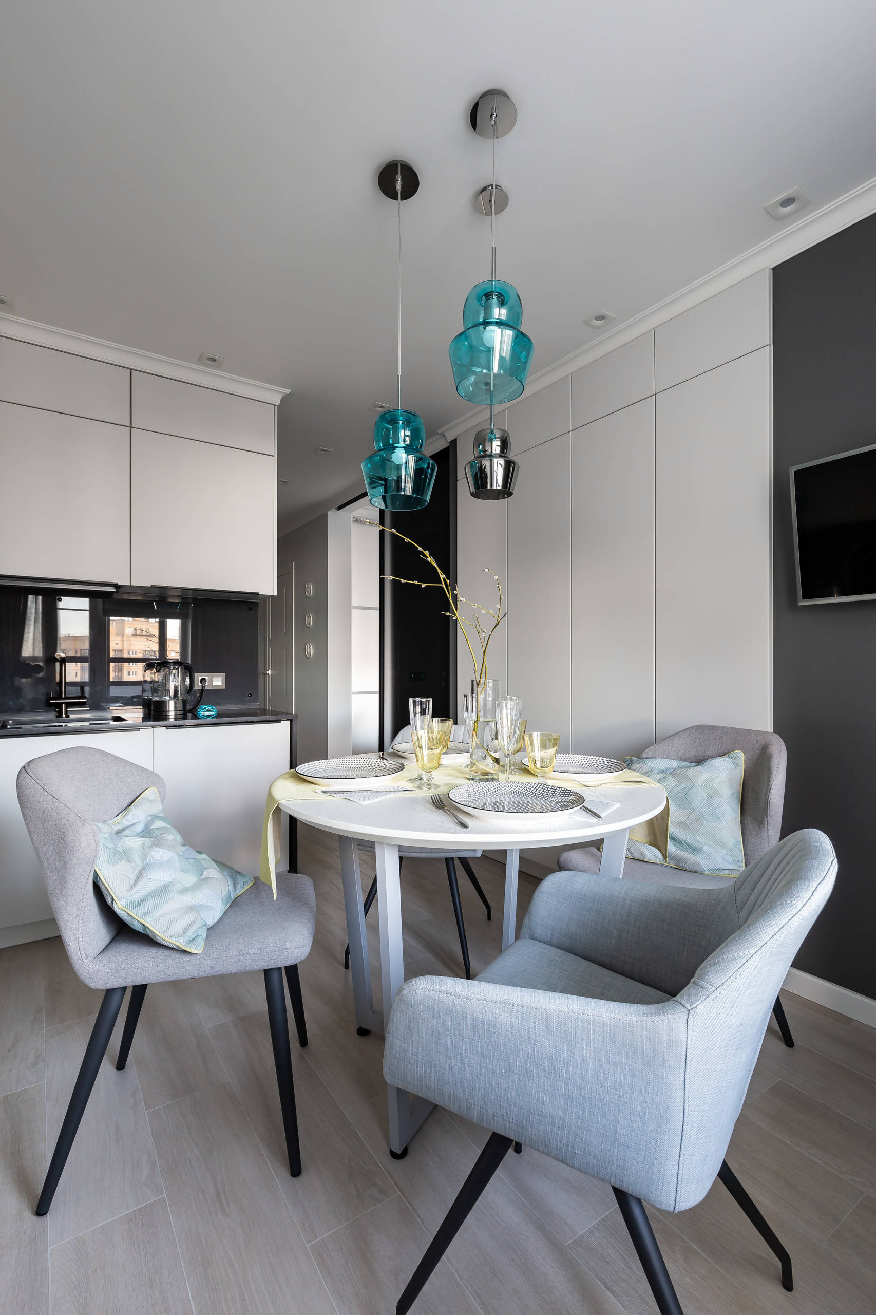 4 кухни за 300–400 тысяч — Канск, Казань, Ростов-на-Дону и Питер