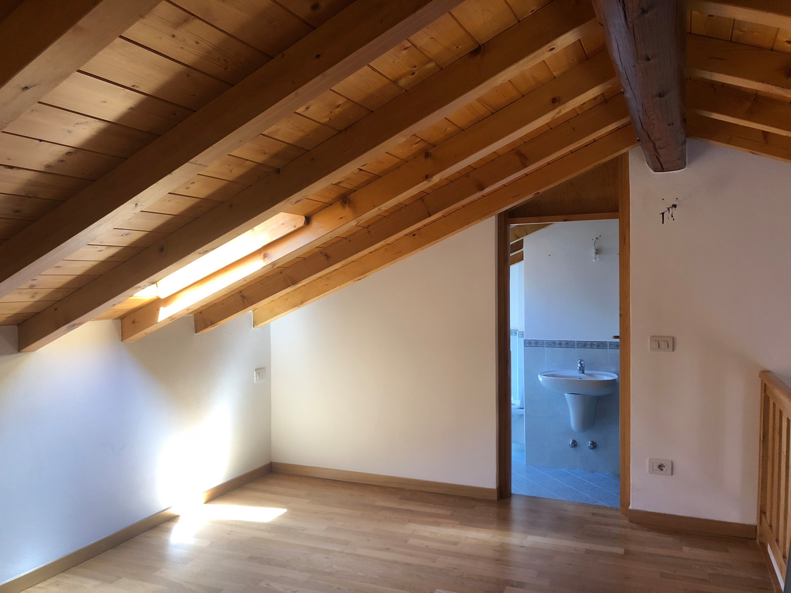 Houzz Италия: Квартира русского дизайнера на озере Комо