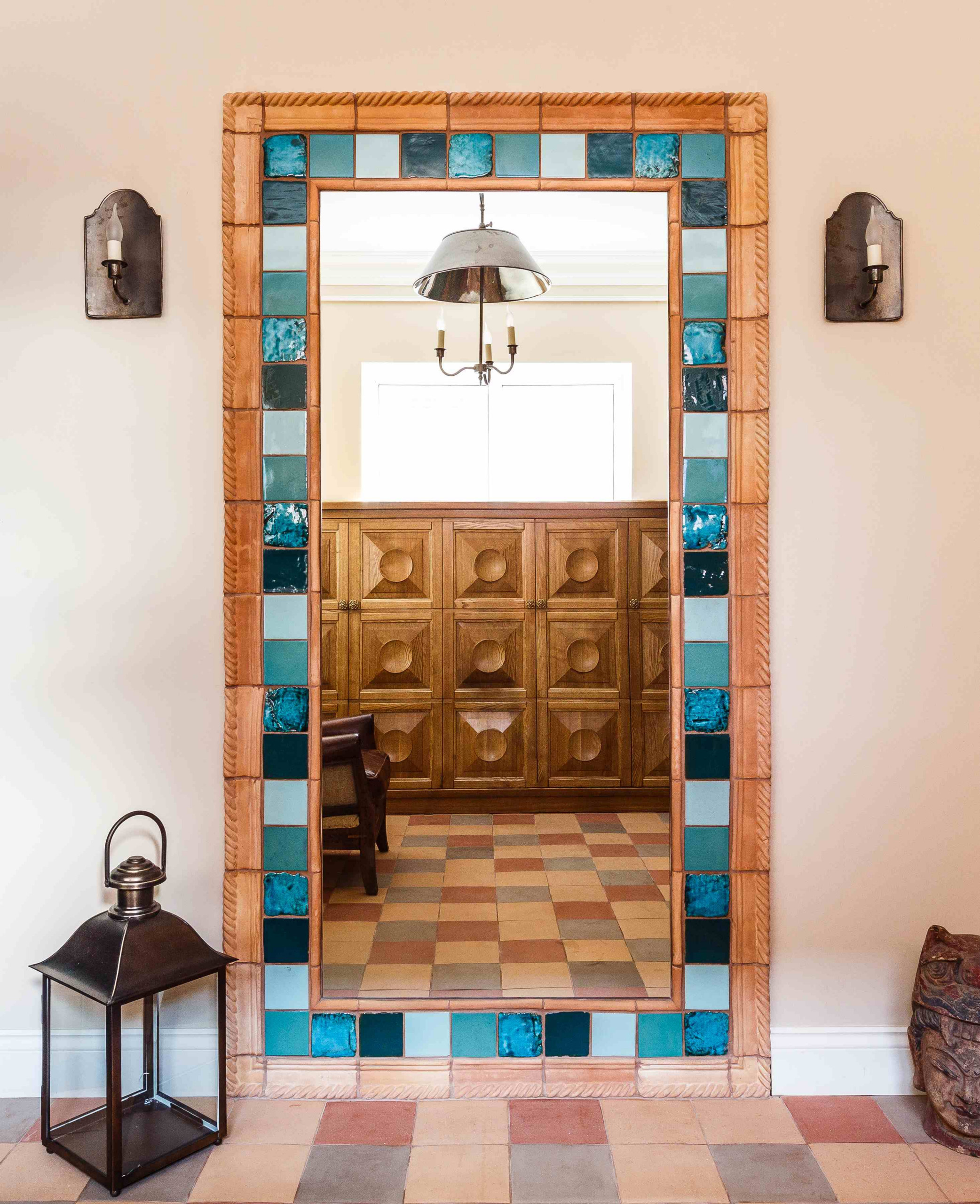 Houzz тур: Дом ярких орнаментов для собирателя древностей из Краснодара