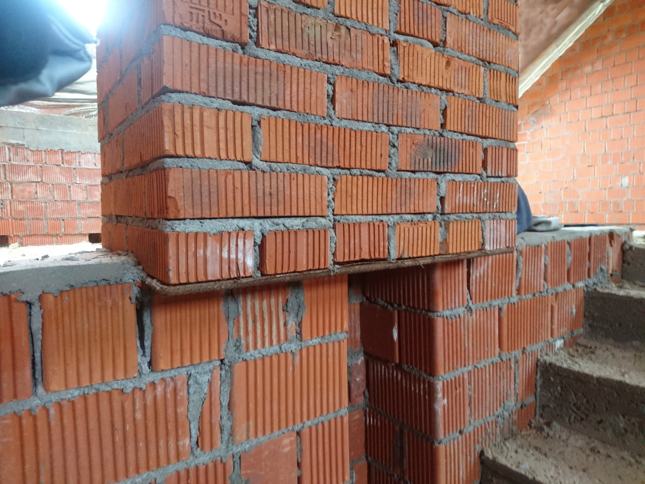 Houzz тур: Таунхаус с детскими-капсулами и фамильным шкафом