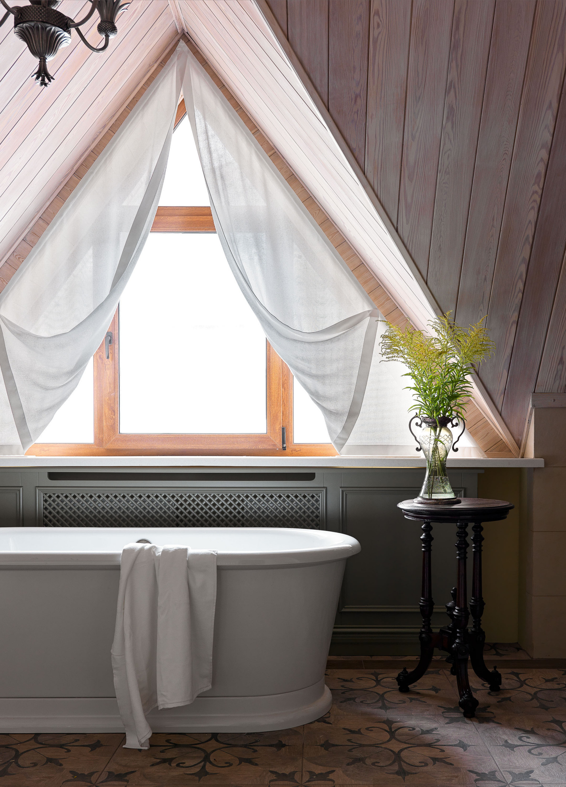 Houzz тур: Загородный дом с дроздами, стрекозами и бабочками