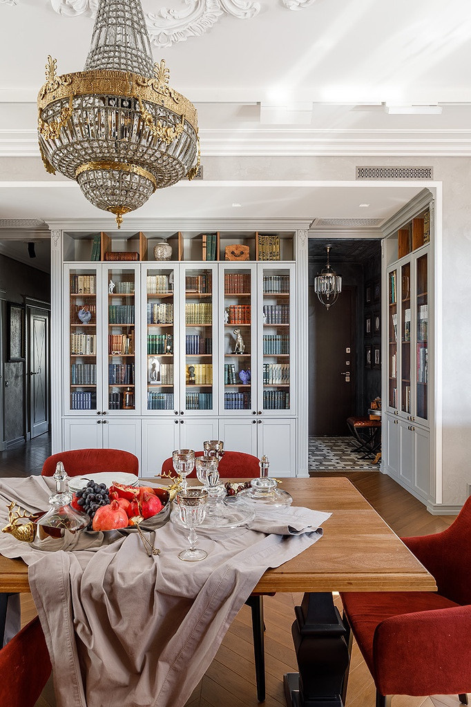 В гостях: Квартира дизайнера в центре Петербурга