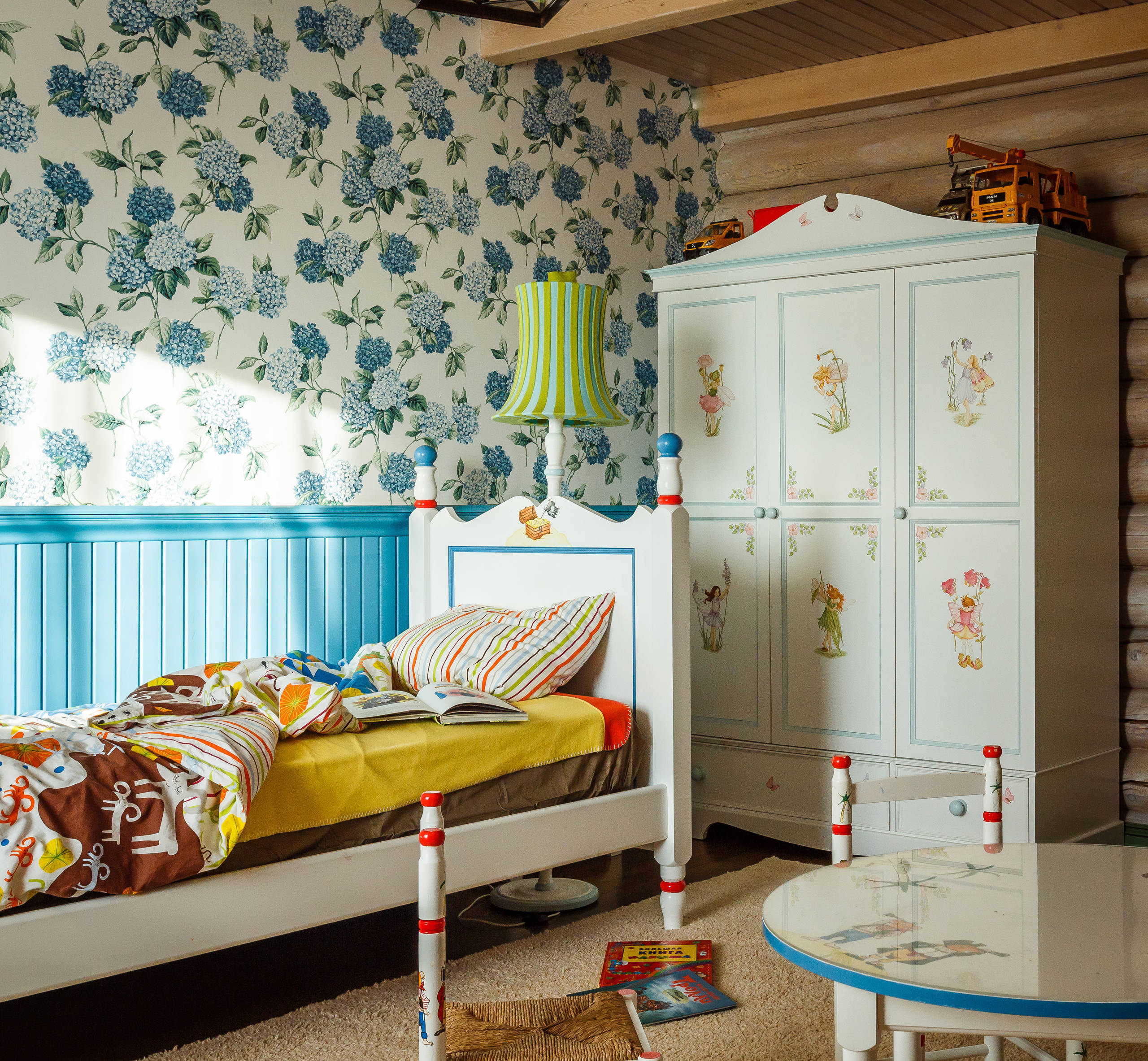 В закладки: Спальня в деревянном доме — 27 идей