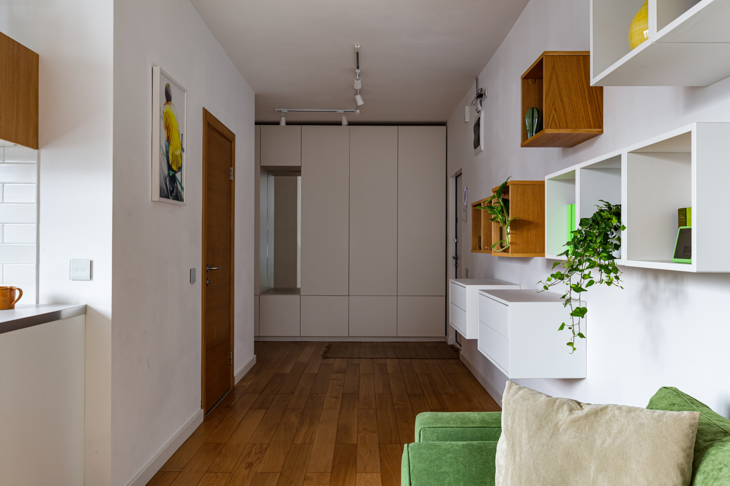 Проект недели: Солнечная кухня-гостиная для экспата