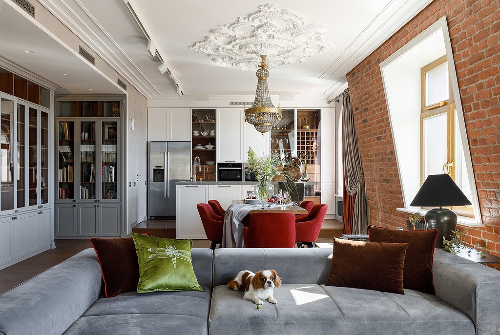 В гостях: Квартира дизайнера в центре Петербурга