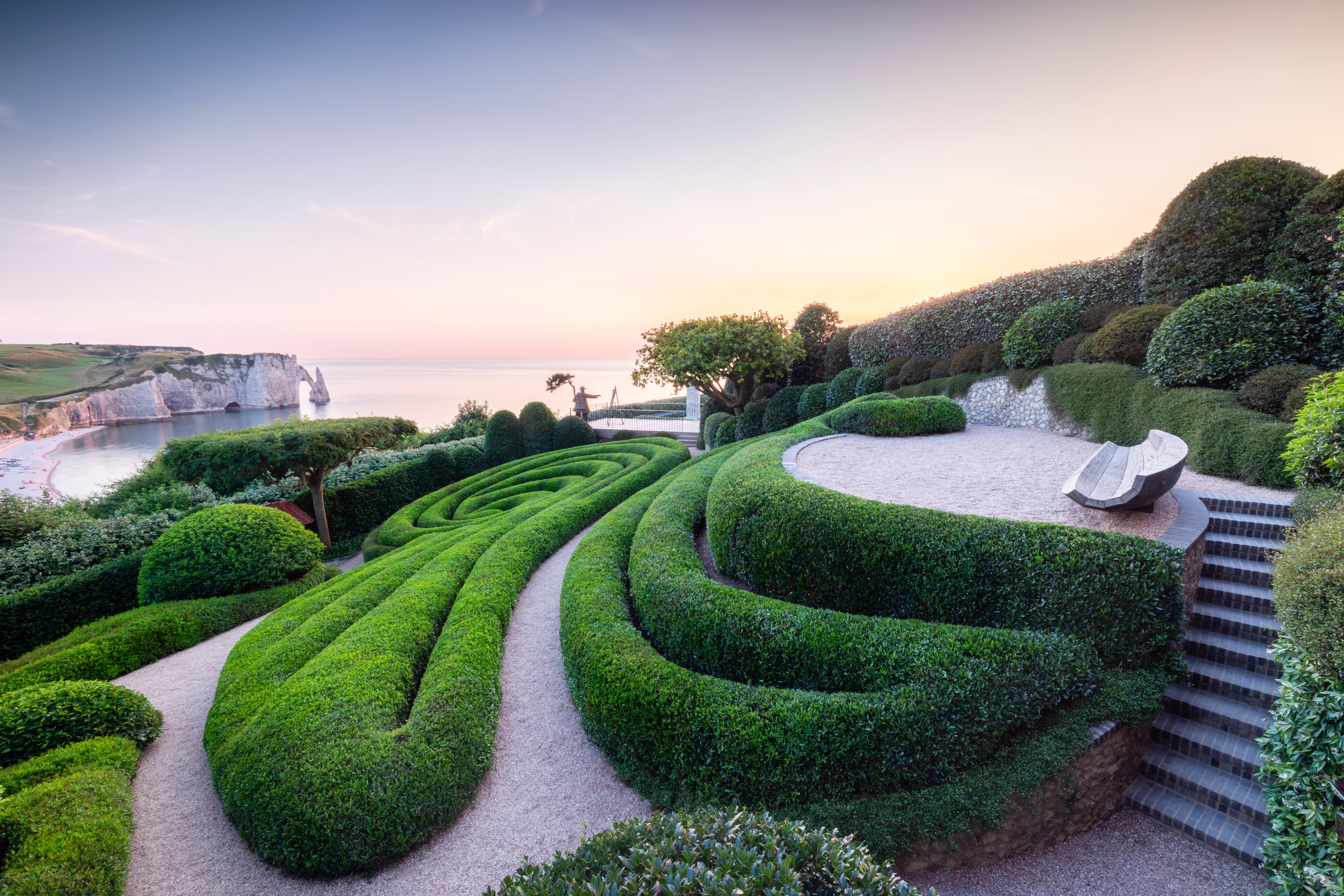 Проект недели: Сад русского дизайнера в нормандском Этретa