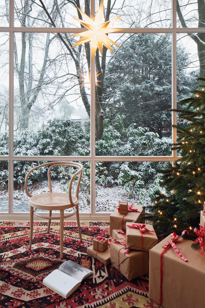 Фотоохота: 44 идеи, как украсить ёлку в этом году