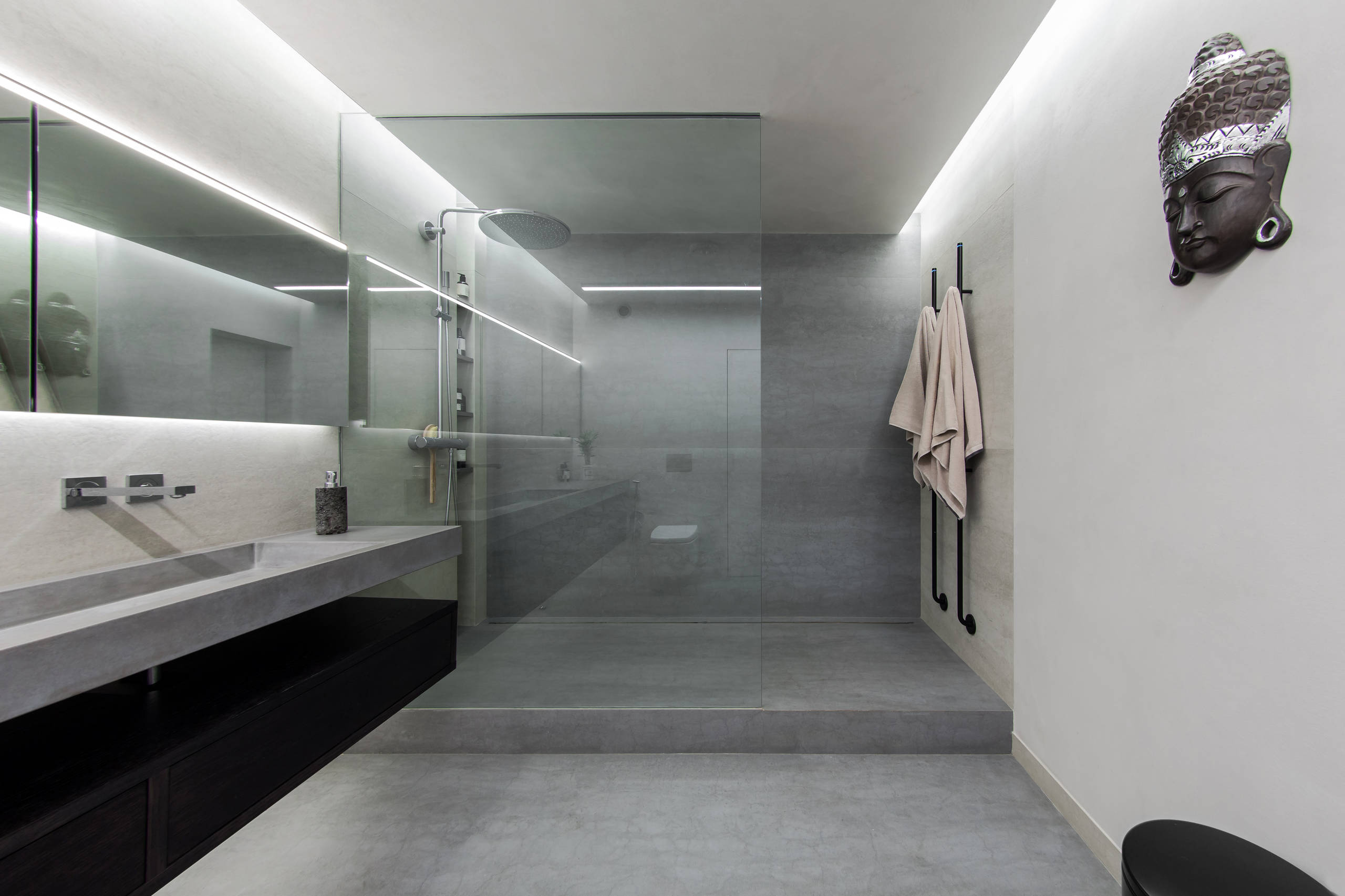 В гостях: Квартира в Питере — с мастерской и пивоварней