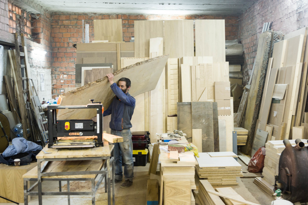 Портрет: Естественная красота древесины в мебели «Д Дерево»