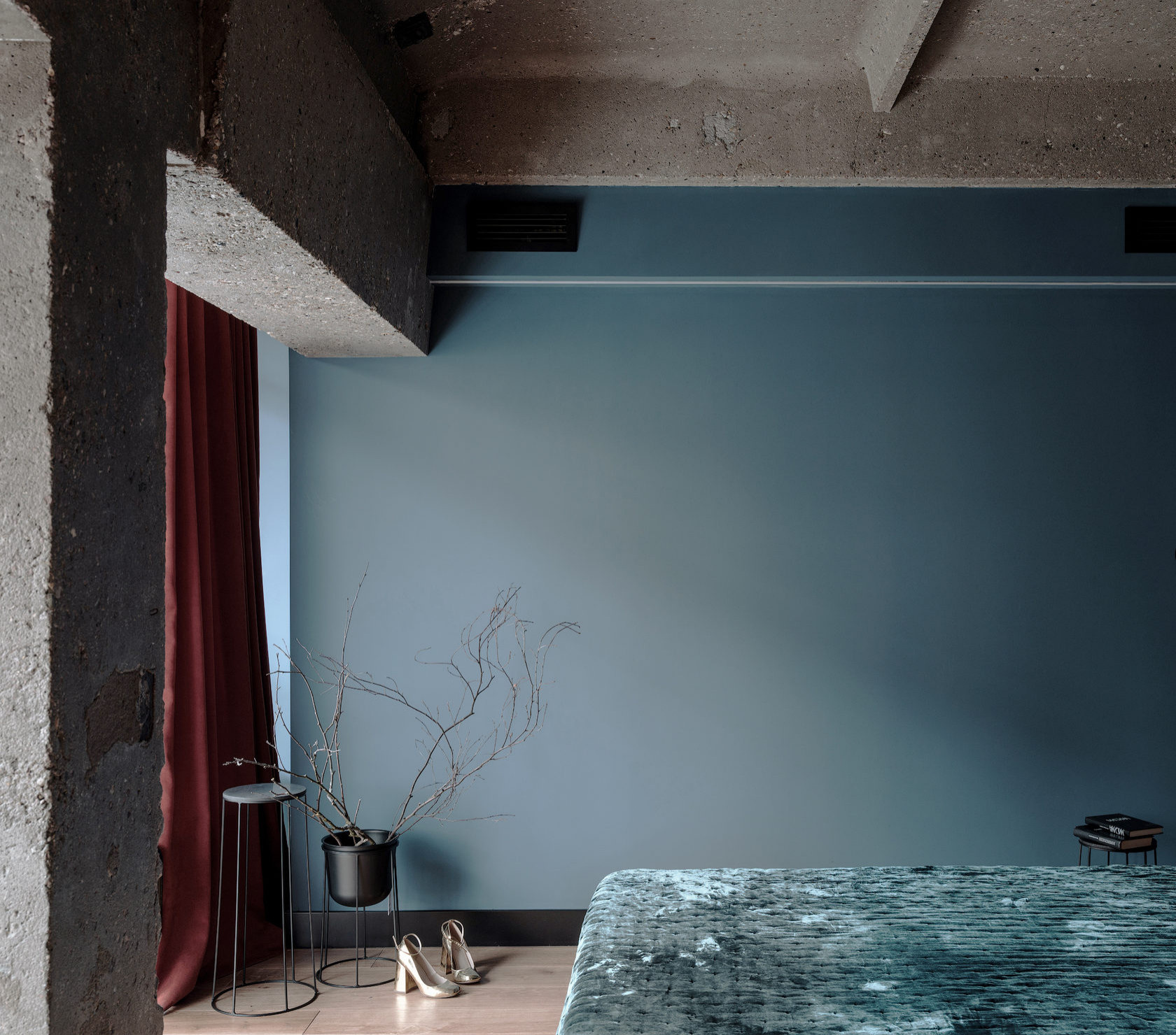 Houzz тур: Двусветные лофт-апартаменты на бывшем заводе