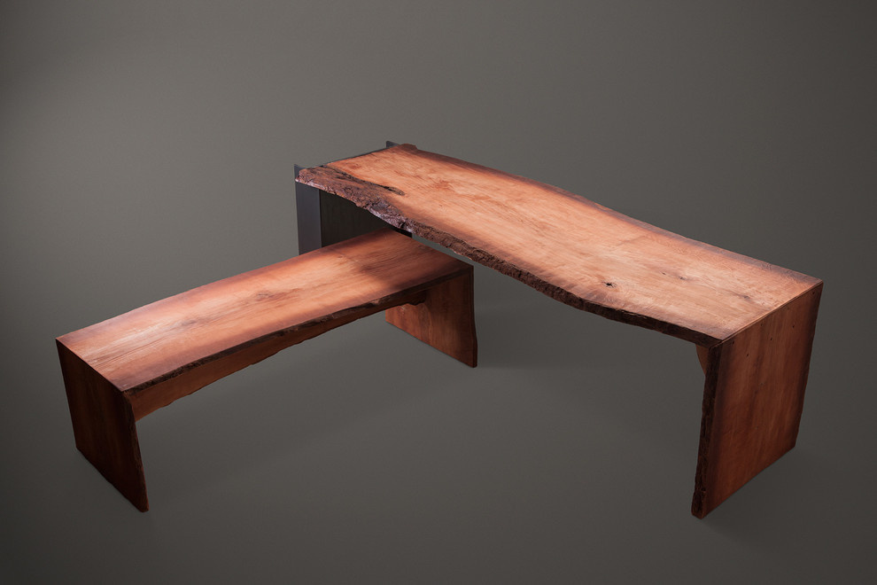 Портрет: Естественная красота древесины в мебели «Д Дерево»