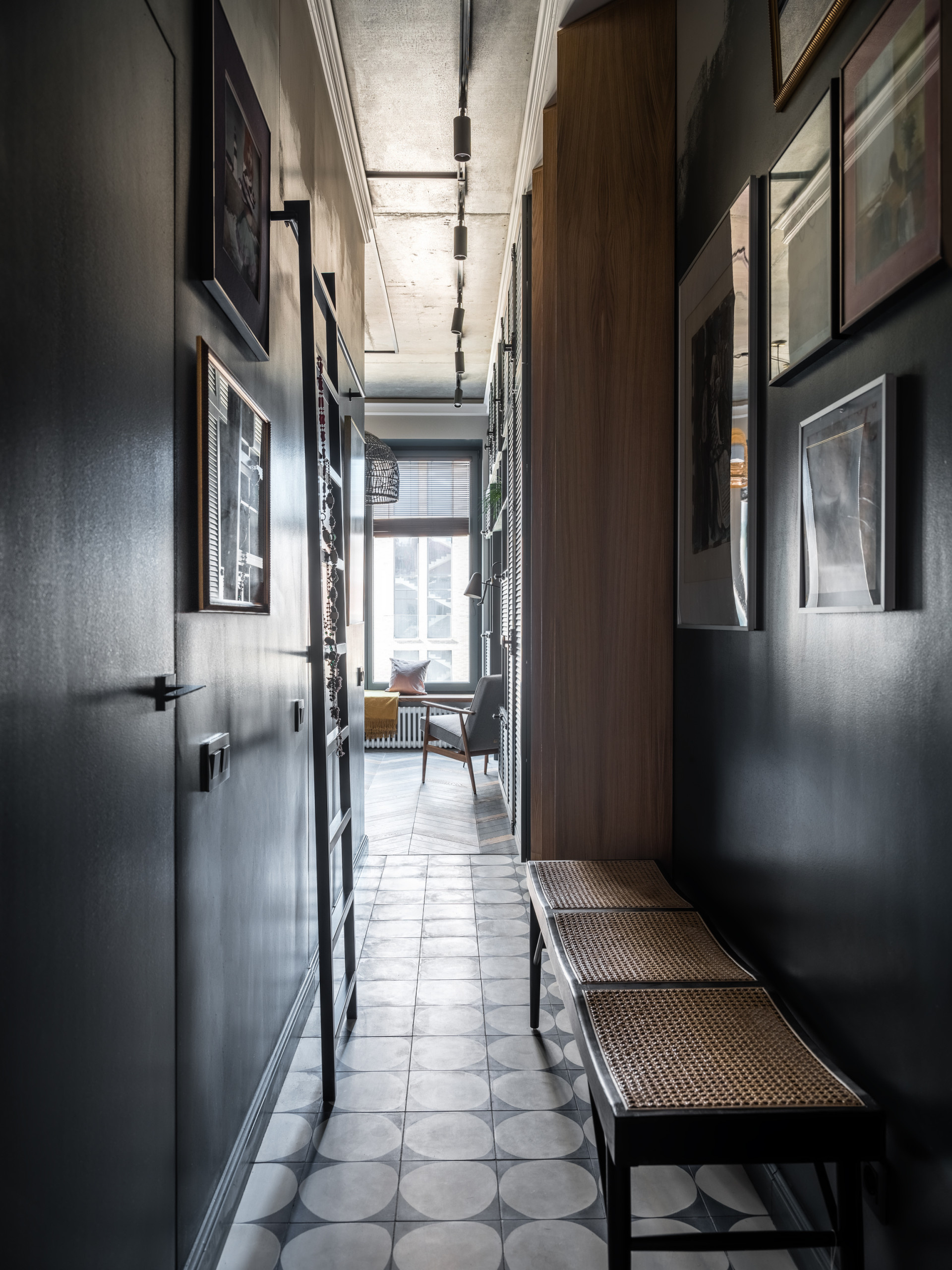 Houzz тур: 26 кв.м — квартира для кинодраматурга