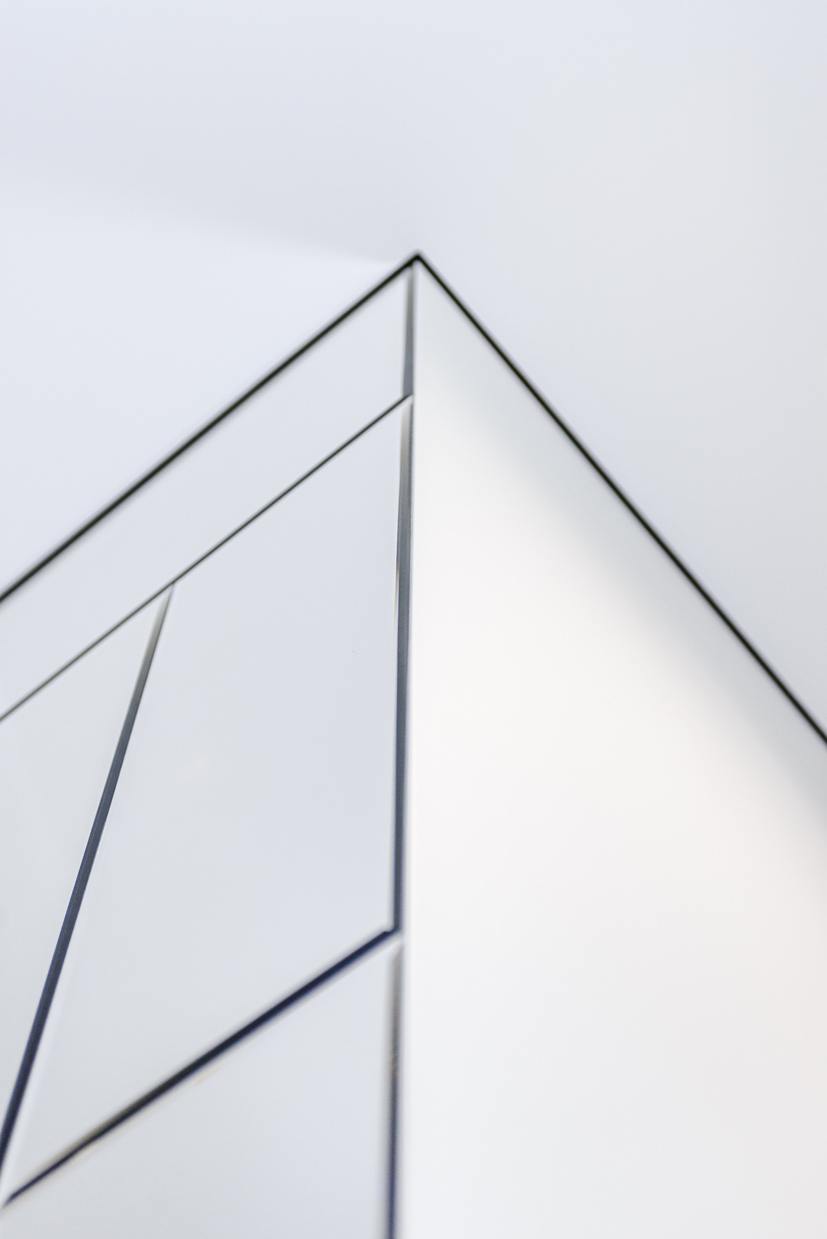 Почему интерьерный дизайнер — это статья экономии, а не расходов