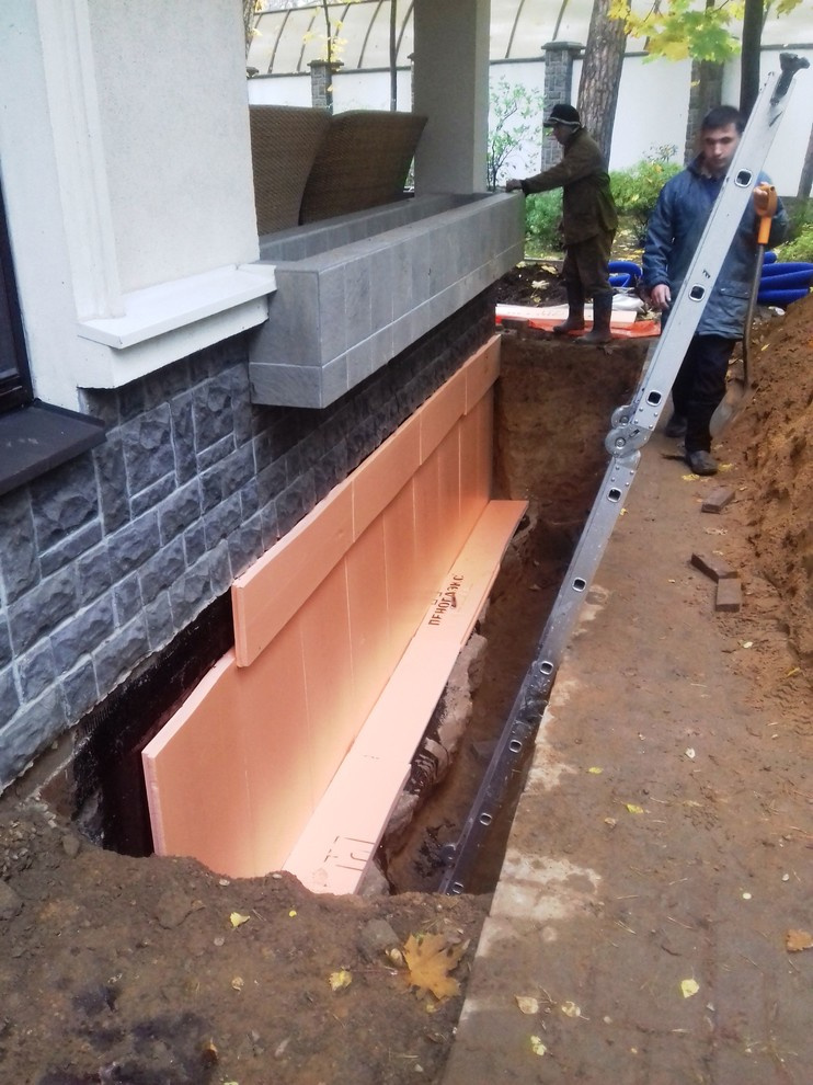 Хороший вопрос: Как и зачем утеплять фундамент