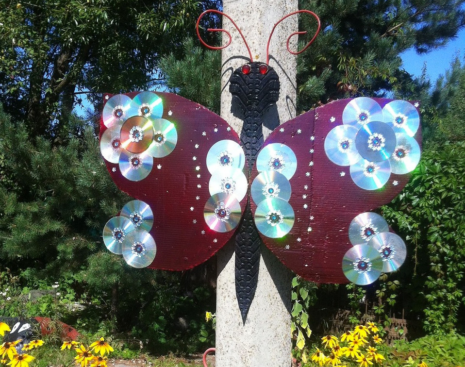 Houzz-юмор: Покажите нам свои (и соседские) поделки из шин