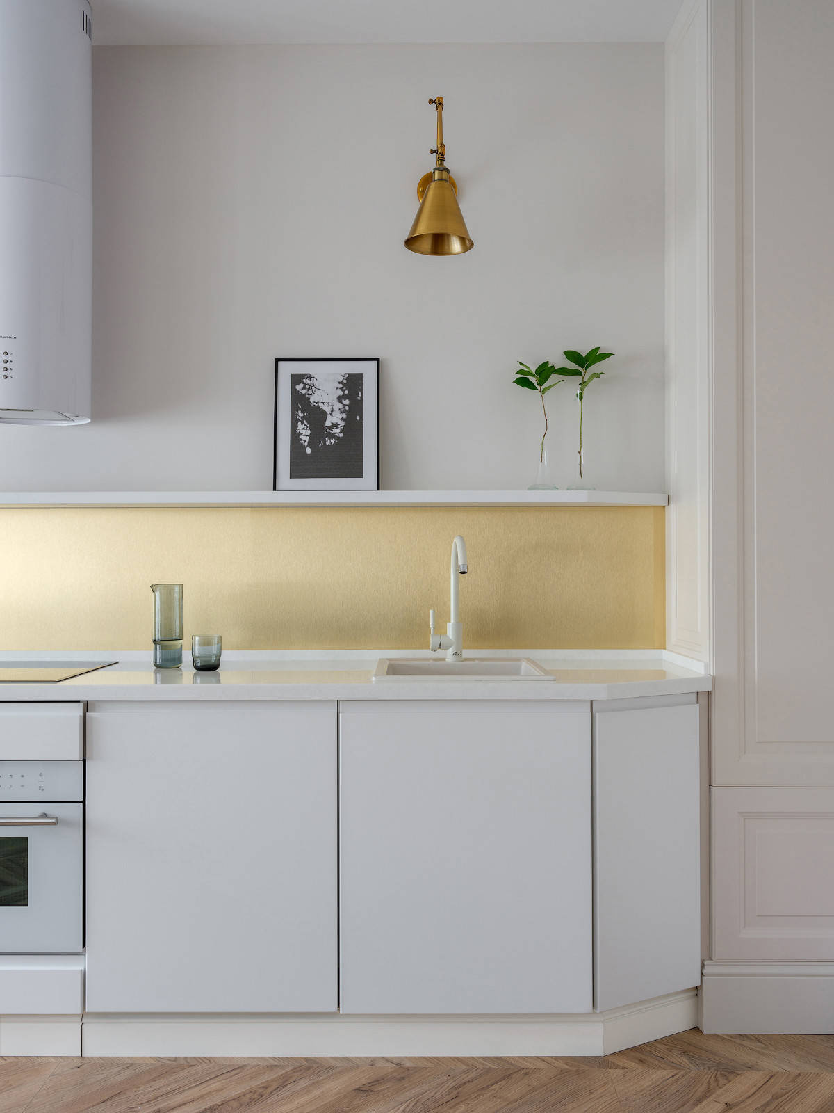 Дизайн-дебаты: Нормально ли делать открытые полки на кухне