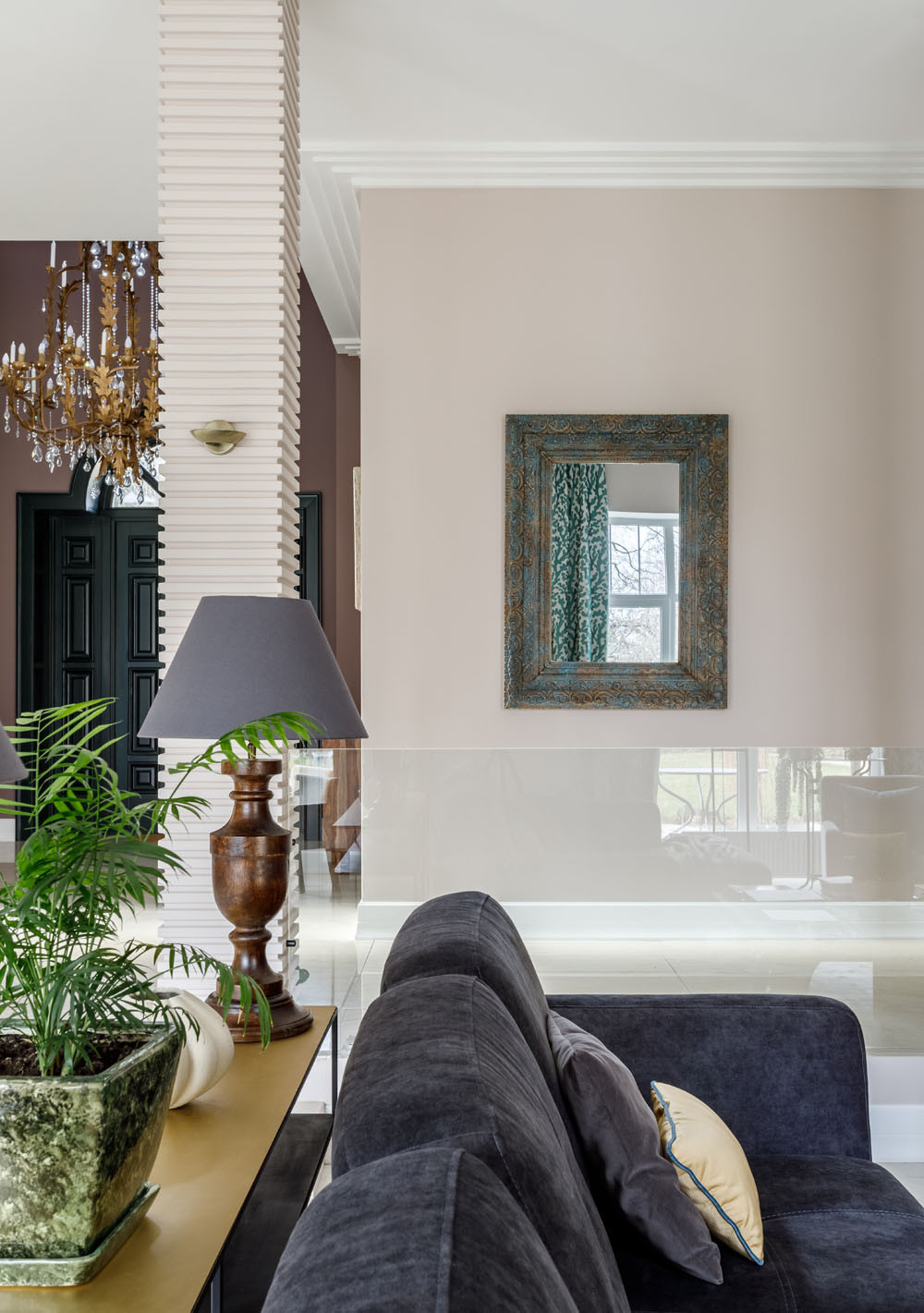 В гостях: дом в Лесном Городке, где интерьер собирали по крупицам