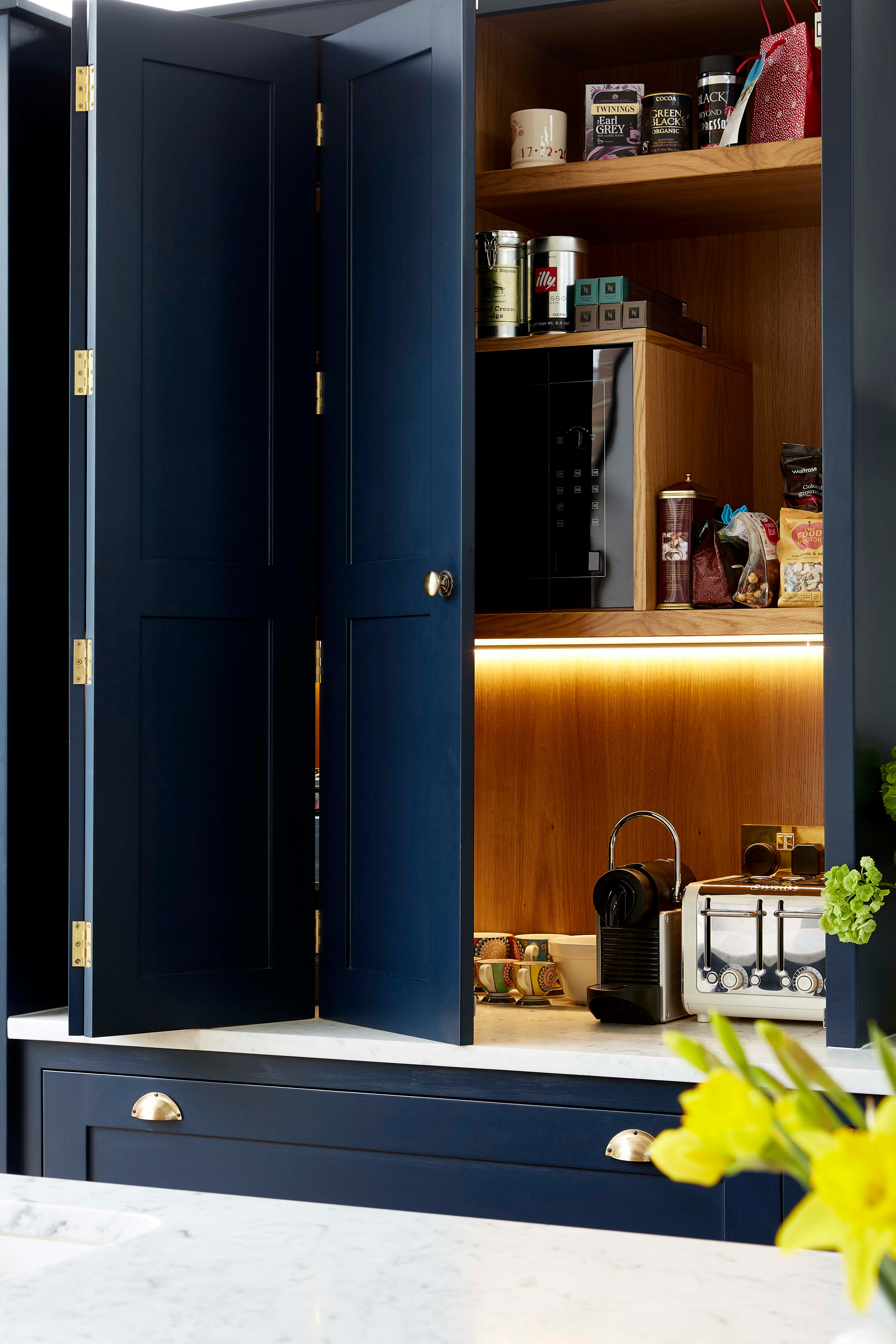 Просто фото: Уголок для завтрака и кофейная станция