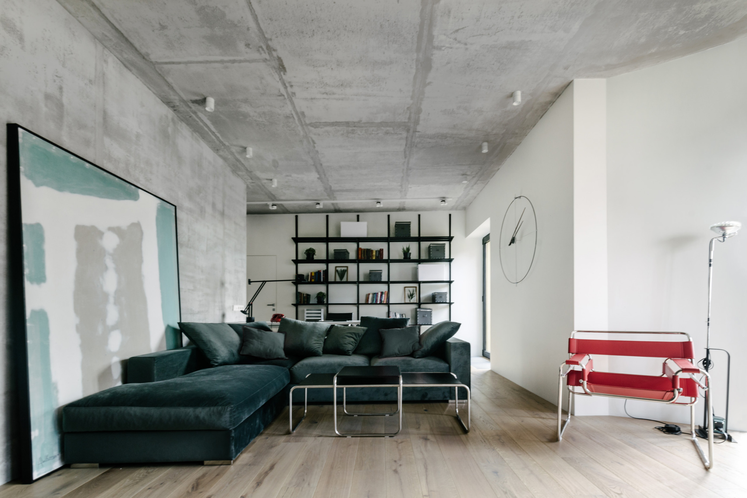 Houzz тур: Интерьер с картиной из гипсокартона