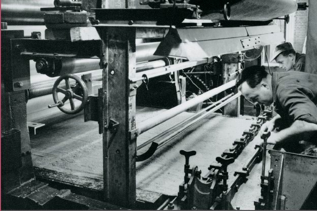 Портрет: Как делают мармолеум на фабрике в Нидерландах