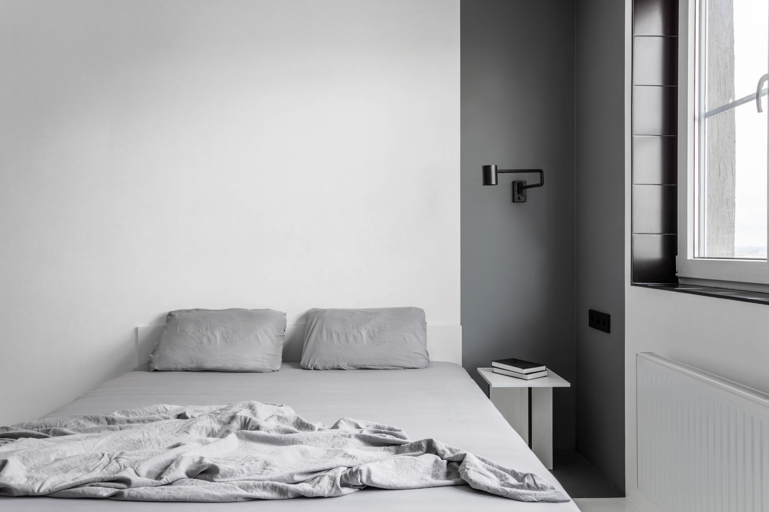 Houzz тур: Квартира в Уфе с яркой кухней и монохромной спальней