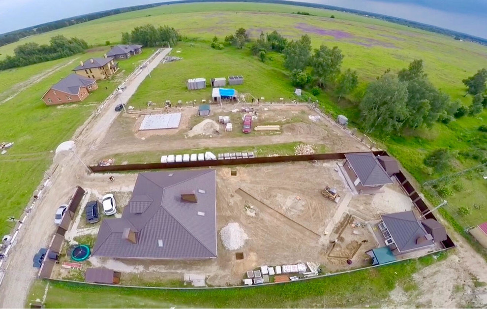 Проект недели: Три времени года в саду под Рязанью