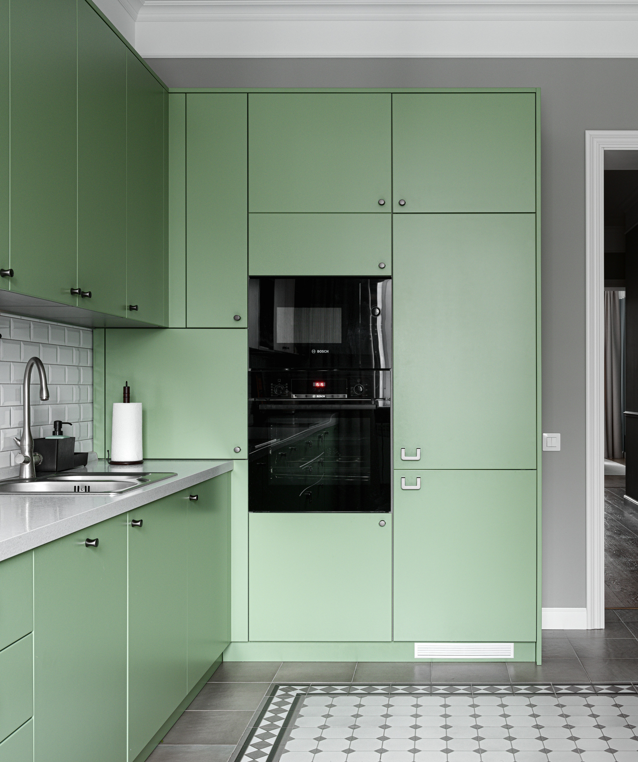 4 кухни за 300–400 тысяч — Канск, Казань, Ростов-на-Дону и Питер