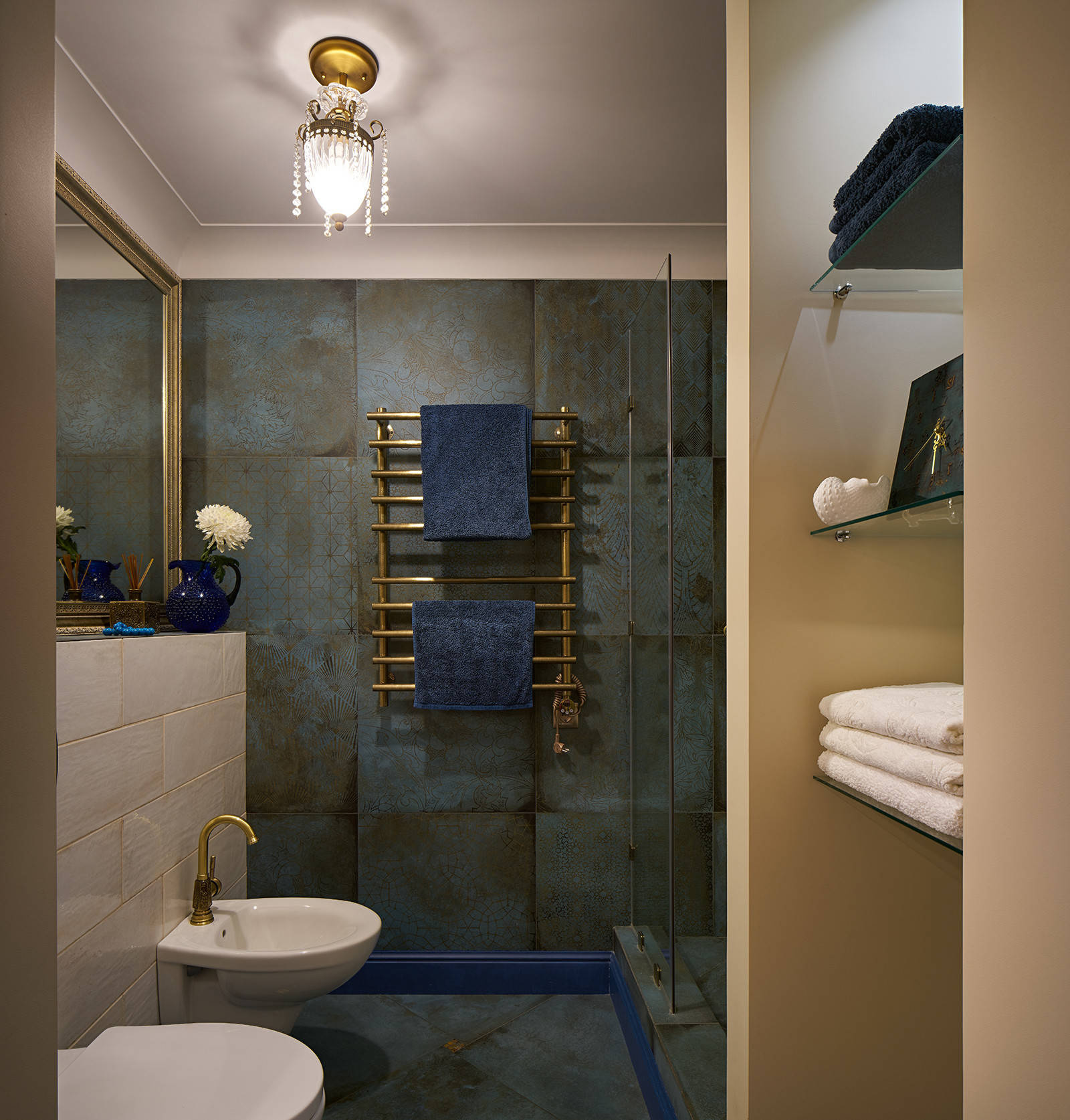 Houzz тур: Очень яркая квартира в Екатеринбурге