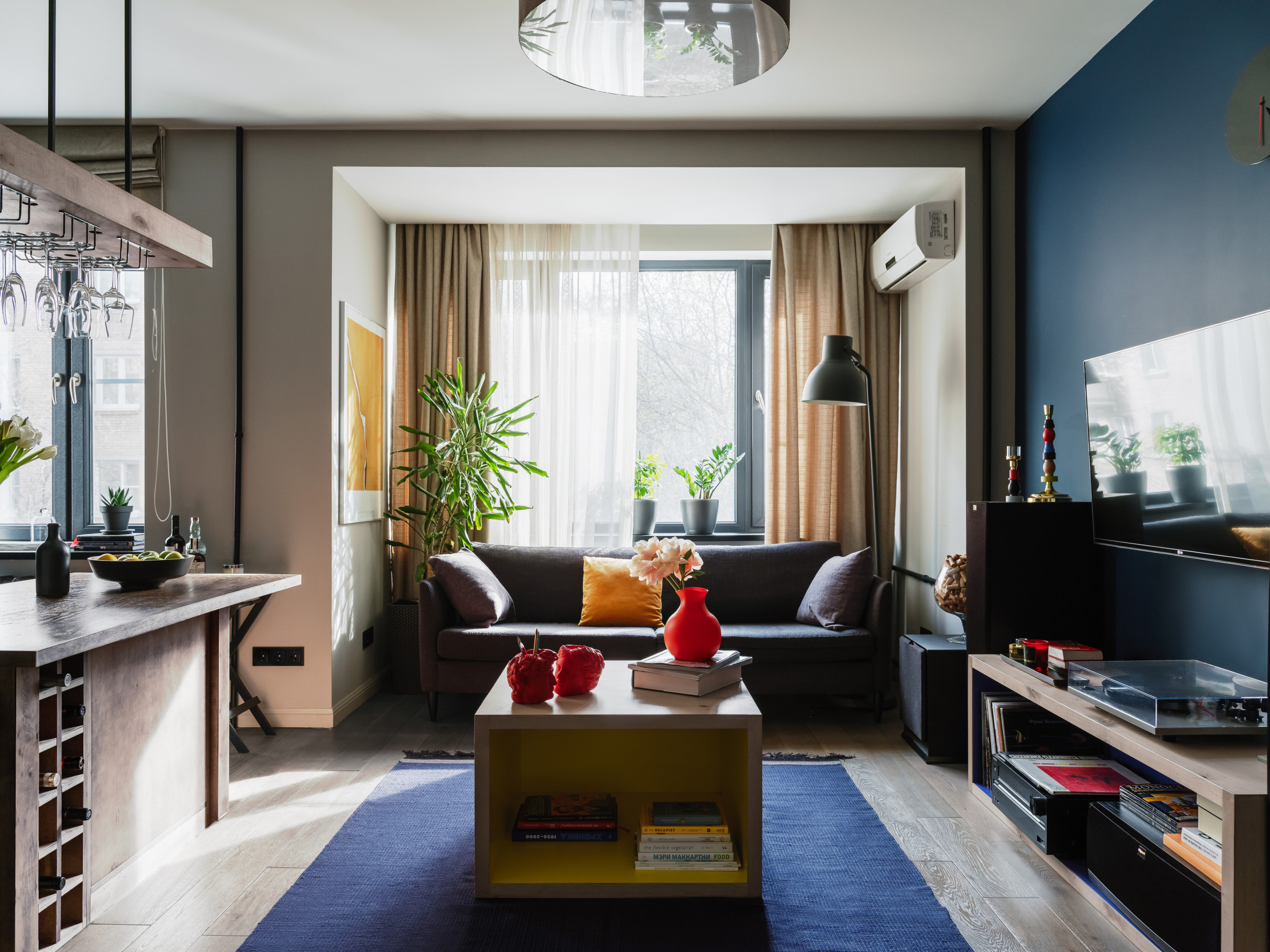 В гостях: Цветное фортепьяно и Кандинский для поклонницы джаза