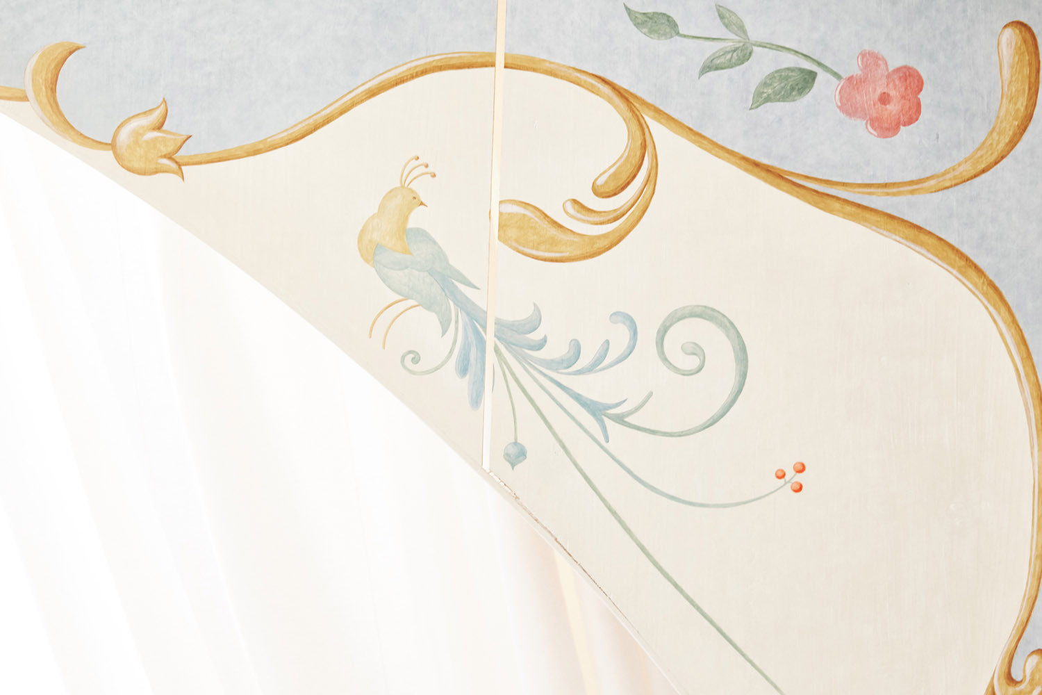 В гостях: Квартира в Екатеринбурге с настроением загородного дома